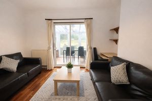 Photo 14- click for photo gallery